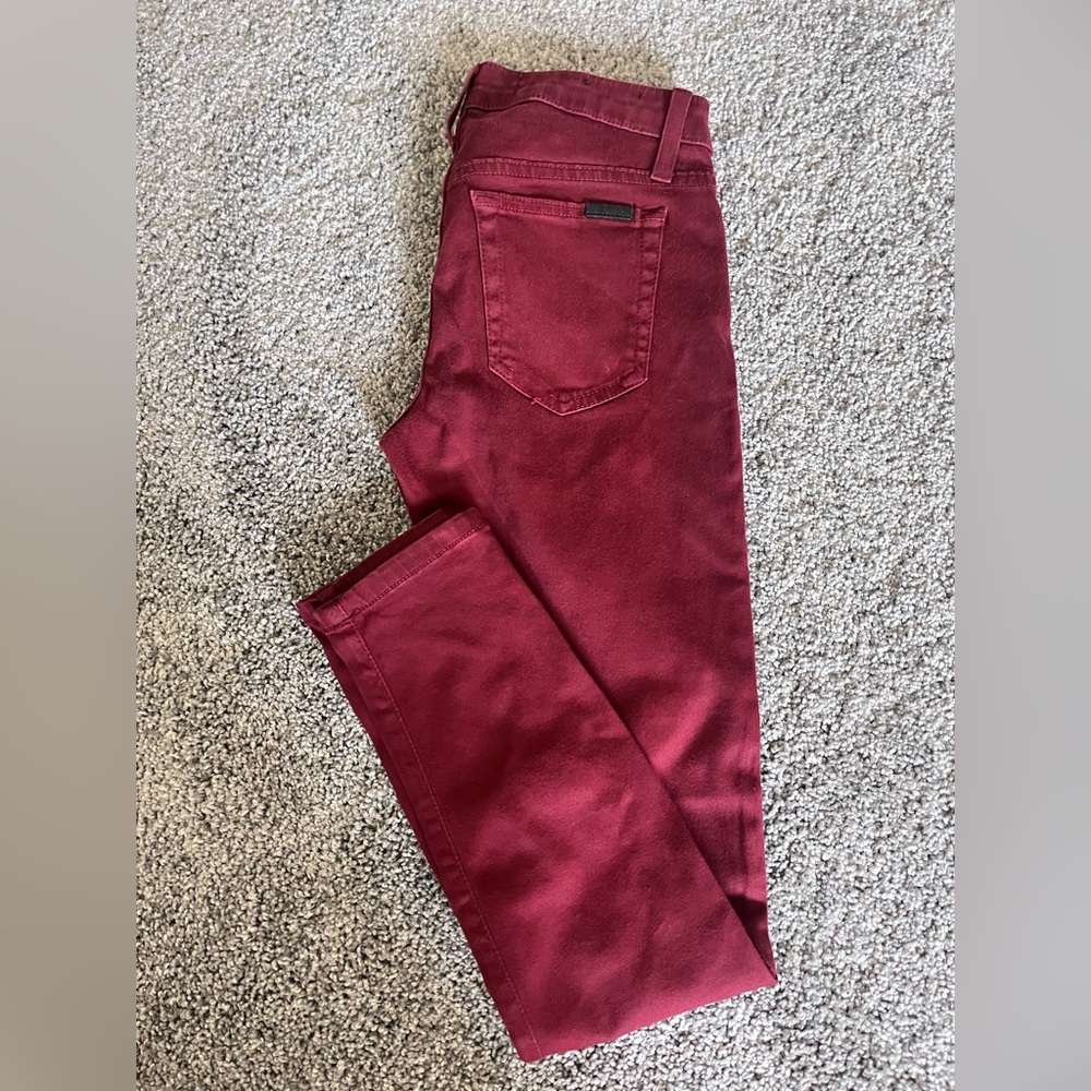 Ankle skinny Joe’s jeans. Size 25.
